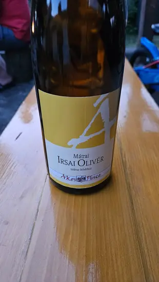 Ákos pince Irsai Olivér